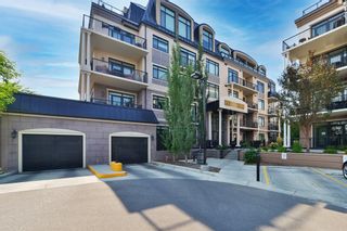 Photo 1: 208 221 Quarry Way SE in Calgary: Douglasdale/Glen Apartment for sale : MLS®# A2000892