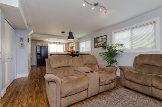 Photo 16: 34818 COOPER Place in Abbotsford: Abbotsford East House for sale in "Bateman" : MLS®# R2215518
