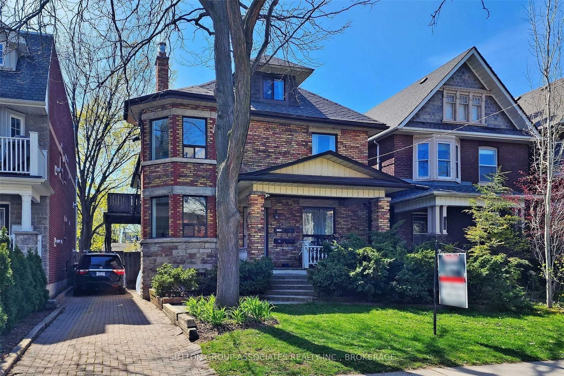 Main Photo: 462 Gladstone Avenue in Toronto: Dufferin Grove House (2 1/2 Storey) for sale (Toronto C01)  : MLS®# C6053523