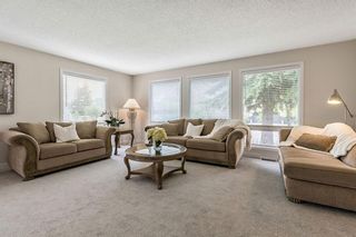Photo 5: 263 Silvergrove Place NW in Calgary: Silver Springs Detached for sale : MLS®# A1229944