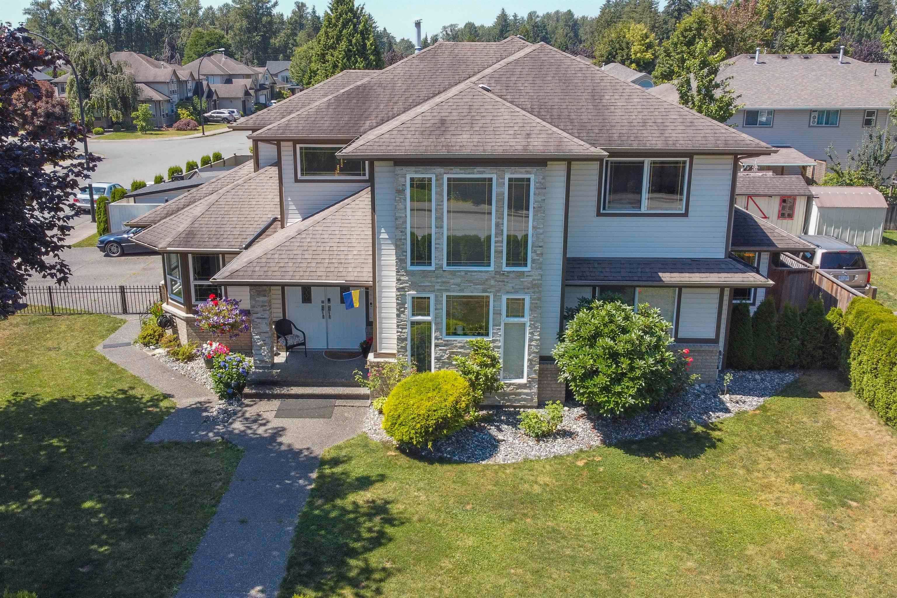 Main Photo: 22797 127 Avenue in Maple Ridge: East Central House for sale : MLS®# R2713762