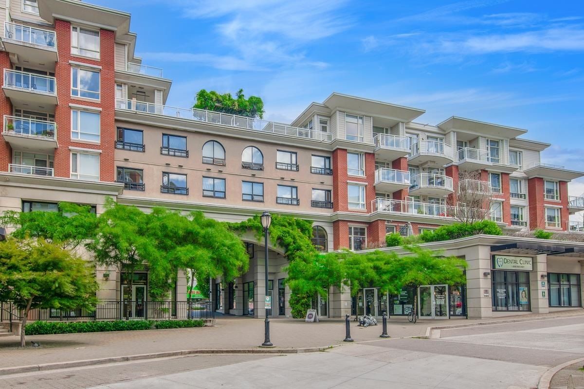 Main Photo: 554 1432 KINGSWAY Street in Vancouver: Knight Condo for sale in "KING EDWARD VILLAGE" (Vancouver East)  : MLS®# R2593597
