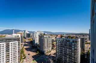 Photo 14: 1802 1775 QUEBEC Street in Vancouver: Mount Pleasant VE Condo for sale in "OPSAL" (Vancouver East)  : MLS®# R2725798