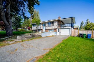Photo 2: 34107 ALMA Street: House for sale in Abbotsford: MLS® #R2873223