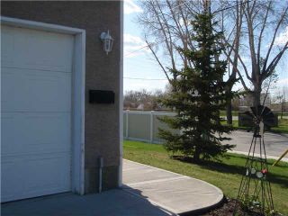 Photo 15: 62 Willows Garden Crescent NE: High River Townhouse for sale : MLS®# C3521359