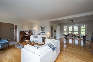 Photo 12: 731 BEACHVIEW Drive in North Vancouver: Dollarton House for sale : MLS®# R2651259
