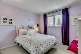 Photo 17: 207 STRATHEARN Crescent SW in Calgary: Strathcona Park House for sale : MLS®# C4165815