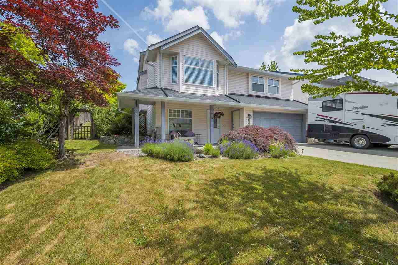 Main Photo: 3742 LATIMER Street in Abbotsford: Abbotsford East House for sale in "Bateman" : MLS®# R2284291