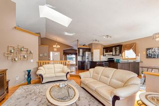 Photo 9: 137 Hampstead Place NW in Calgary: Hamptons Detached for sale : MLS®# A2048484