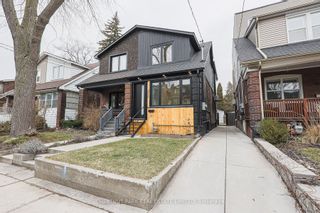 Photo 2: 212 Victor Avenue in Toronto: North Riverdale House (2-Storey) for sale (Toronto E01)  : MLS®# E8205432