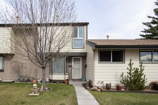 Photo 1: 15 1845 Lysander Crescent SE in Calgary: Ogden Row/Townhouse for sale : MLS®# A1093994