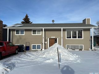 Main Photo: 104 5th Avenue in Delisle: Residential for sale : MLS®# SK910771