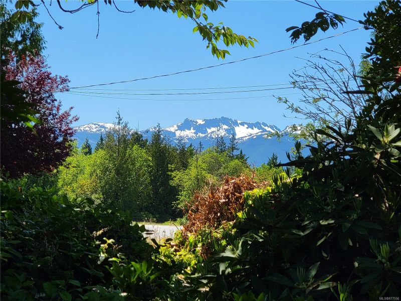 FEATURED LISTING: 763 Newcastle Ave Parksville