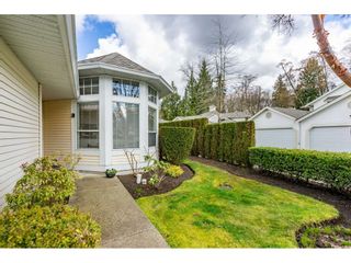 Photo 3: 11 9208 208 Street in Langley: Walnut Grove Townhouse for sale in "Church Hill Park" : MLS®# R2555317