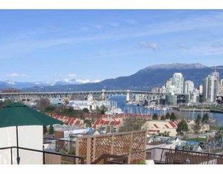 Photo 1: 925 W 8TH Ave in Vancouver: Fairview VW Townhouse for sale (Vancouver West)  : MLS®# V639847