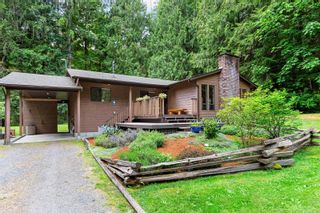 Photo 1: 4850 Prospect Dr in Nanaimo: Na Cedar House for sale : MLS®# 933318