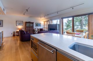 Photo 15: 102 851 Verdier Ave in Central Saanich: CS Brentwood Bay Condo for sale : MLS®# 956367
