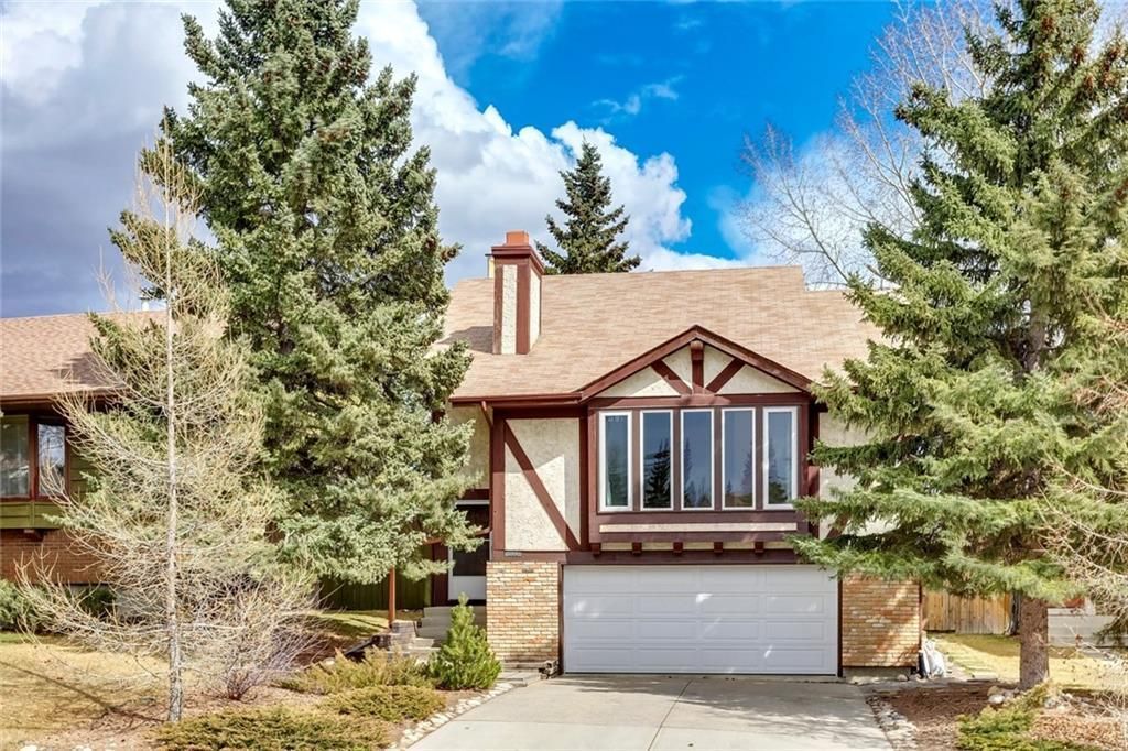 Main Photo: 1260 RANCHVIEW Road NW in Calgary: Ranchlands Detached for sale : MLS®# C4239414