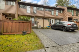 Photo 1: 4681 FERNGLEN Place in Burnaby: Greentree Village Townhouse for sale (Burnaby South)  : MLS®# R2871575