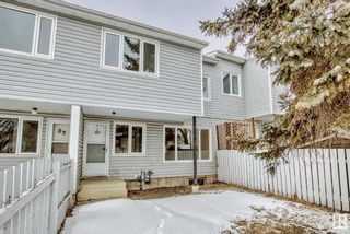 Photo 1: 82 AMBERLY Court in Edmonton: Zone 02 Townhouse for sale : MLS®# E4331121