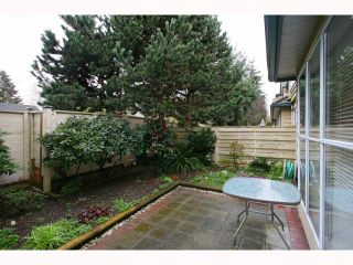 Photo 10: 26 7695 ST ALBANS Road in Richmond: Brighouse South Townhouse for sale in "BRISTOL GARDEN" : MLS®# V815343
