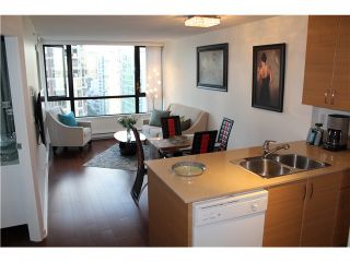 Photo 4: # 2210 909 MAINLAND ST in Vancouver: Yaletown Condo for sale (Vancouver West)  : MLS®# V1129575