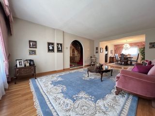 Photo 10: 6800 Second Line W in Mississauga: Meadowvale Village House (2-Storey) for sale : MLS®# W8237304