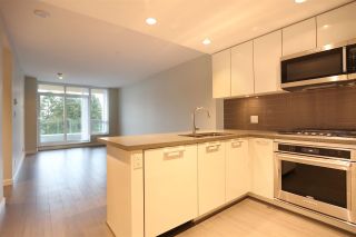 Photo 4: 805 3093 WINDSOR Gate in Coquitlam: New Horizons Condo for sale in "THE WINDSOR BY POLYGON" : MLS®# R2117559