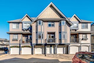 Main Photo: 105 Eversyde Point SW in Calgary: Evergreen Row/Townhouse for sale : MLS®# A2121628