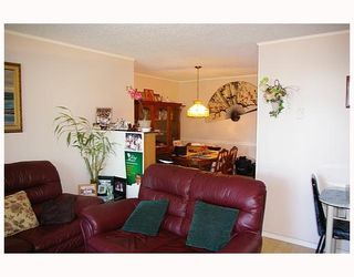 Photo 3: 705 9541 ERICKSON Drive in Burnaby: Sullivan Heights Condo for sale (Burnaby North)  : MLS®# V778517