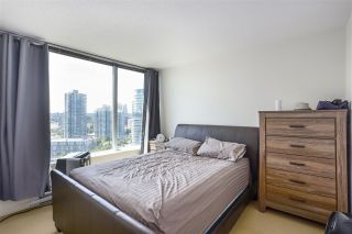 Photo 16: 2605 33 SMITHE Street in Vancouver: Yaletown Condo for sale in "COOPER LOOKOUT" (Vancouver West)  : MLS®# R2463431