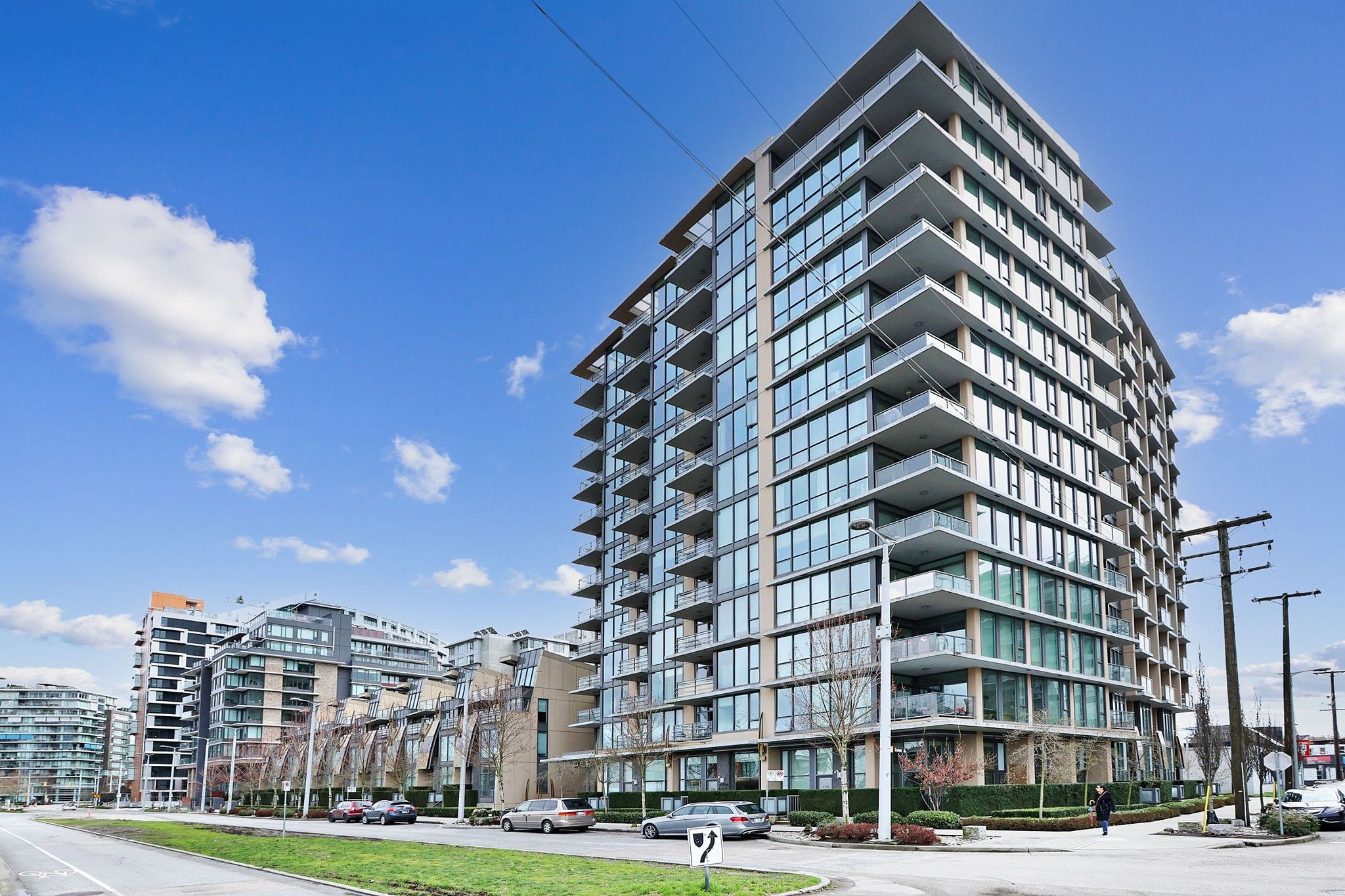 Main Photo: 216 288 W 1ST Avenue in Vancouver: False Creek Condo for sale in "James" (Vancouver West)  : MLS®# R2670339
