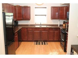 Photo 9: 1500 D Avenue North in Saskatoon: Mayfair Single Family Dwelling for sale (Saskatoon Area 04)  : MLS®# 479307
