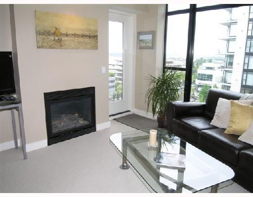 Main Photo: 705 155 W 1ST STREET in : Lower Lonsdale Condo for sale : MLS®# V710940