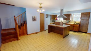 Photo 11: 443 JONES Street in Quesnel: Quesnel - Town House for sale : MLS®# R2741947