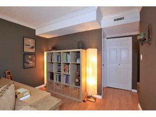 Photo 2: 2042 PURCELL Way in North Vancouver: Lynnmour Townhouse for sale in "Purcell Woods - Lynnmour" : MLS®# V962841