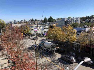 Photo 10: 427 1979 YEW Street in Vancouver: Kitsilano Condo for sale (Vancouver West)  : MLS®# R2310591
