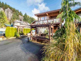 Photo 27: 1006 PENNYLANE Place in Squamish: Hospital Hill House for sale in "Hospital Hill" : MLS®# R2520358