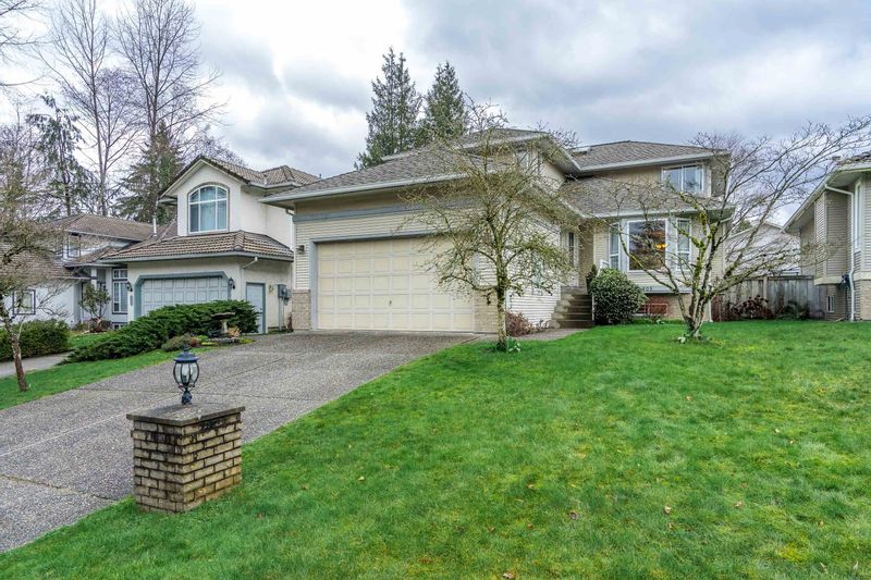 FEATURED LISTING: 805 FOWLER Court Coquitlam