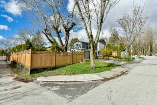 Photo 3: 19370 64 Avenue in Surrey: Clayton House for sale (Cloverdale)  : MLS®# R2563734