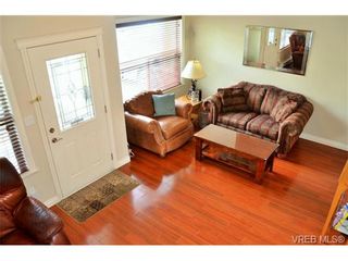 Photo 12: 917 Brock Ave in VICTORIA: La Langford Proper Row/Townhouse for sale (Langford)  : MLS®# 732298