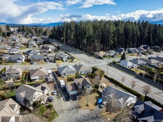 Photo 42: 2323 Stirling Pl in Courtenay: CV Courtenay East House for sale (Comox Valley)  : MLS®# 928069