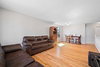 Photo 8: 111 Bow Green Crescent NW in Calgary: Bowness Detached for sale : MLS®# A2130399