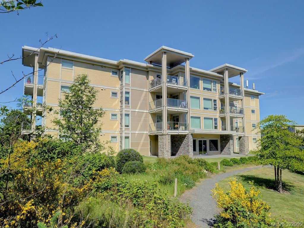 Main Photo: 405 3234 Holgate Lane in VICTORIA: Co Lagoon Condo for sale (Colwood)  : MLS®# 788132
