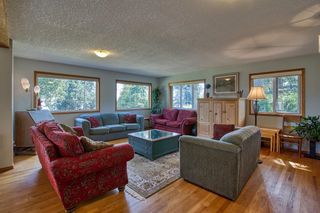 Photo 12: 1212 GOWER POINT Road in Gibsons: Gibsons & Area House for sale (Sunshine Coast)  : MLS®# R2605077