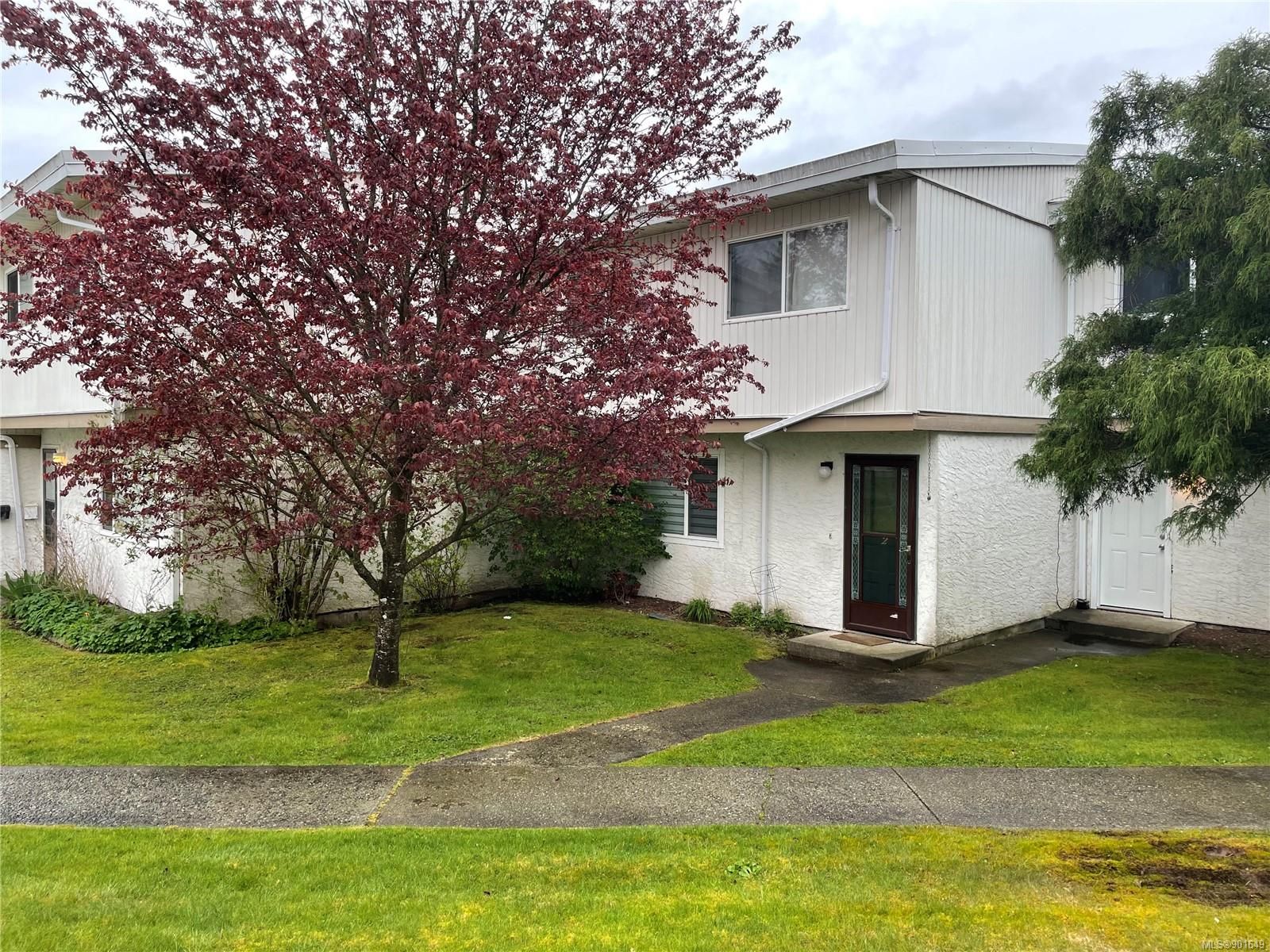Main Photo: 2 400 Robron Rd in Campbell River: CR Campbell River Central Row/Townhouse for sale : MLS®# 901649