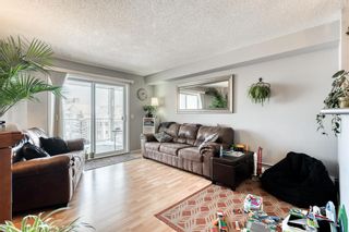 Photo 1: 409 16 Country Village Bay NE in Calgary: Country Hills Village Apartment for sale : MLS®# A2030230
