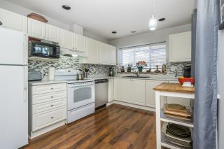 Photo 3: 36 21801 DEWDNEY TRUNK Road in Maple Ridge: West Central Townhouse for sale in "SHERWOOD PARK" : MLS®# R2137851