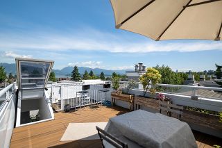 Photo 2: PH3 3220 W 4TH Avenue in Vancouver: Kitsilano Condo for sale in "Point Grey Estates" (Vancouver West)  : MLS®# R2595586