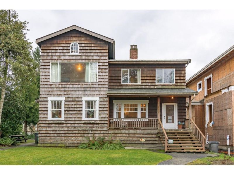 FEATURED LISTING: 2116 21ST Avenue West Vancouver